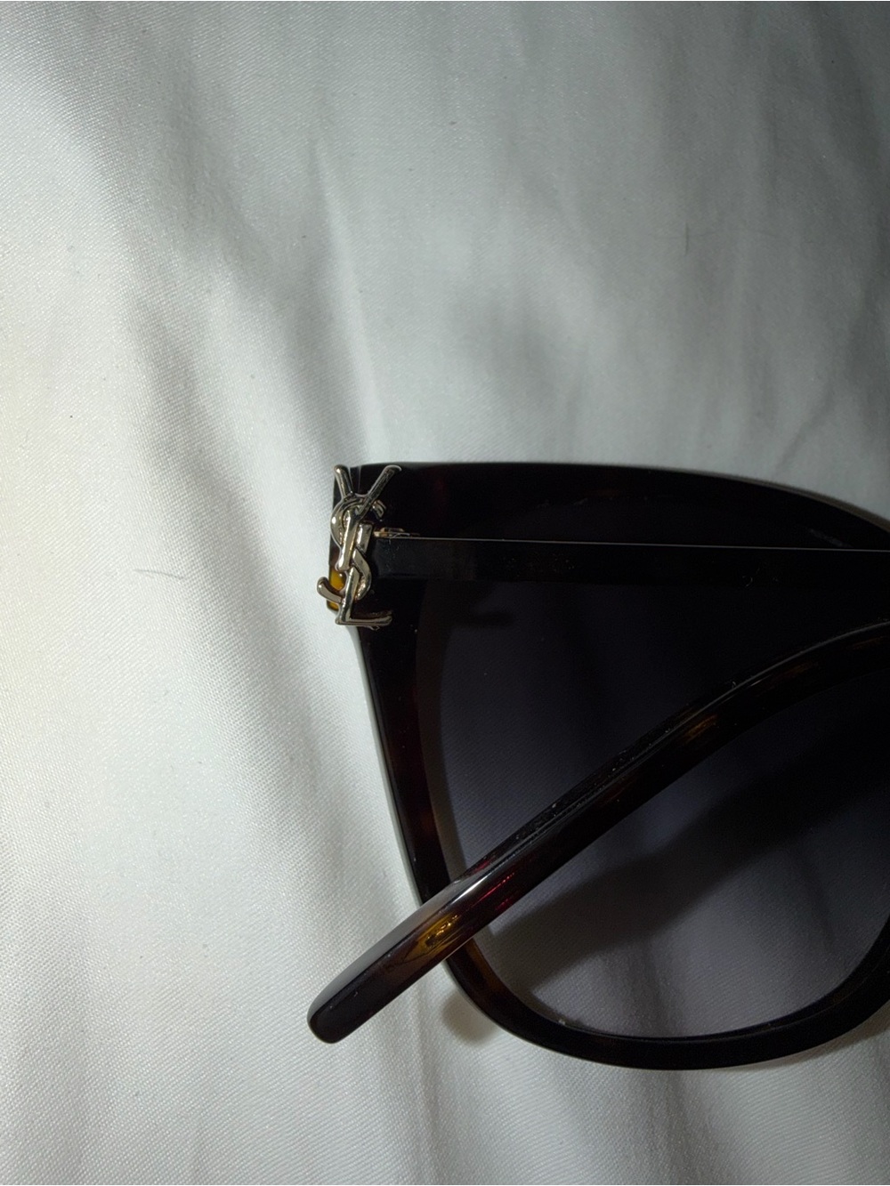 YSL women’s sunglasses - Picture 5 of 6